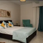 Daisy Hotel 2*