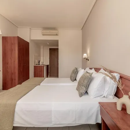 Daisy Hotel